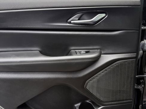 Used 2024 Jeep Grand Cherokee L Laredo image 11