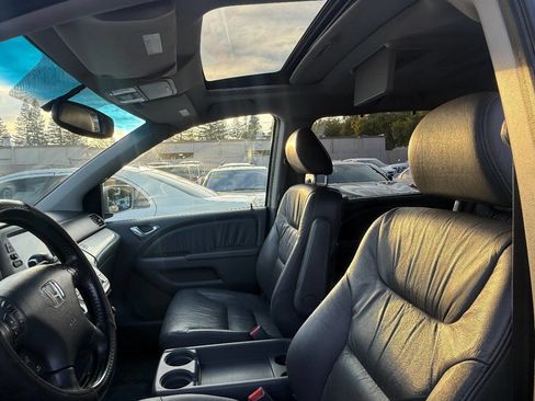 Used 2007 Honda Odyssey Touring image 10