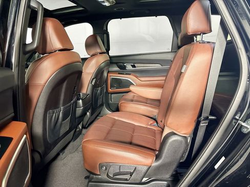 Certified 2024 Kia Telluride SX image 22