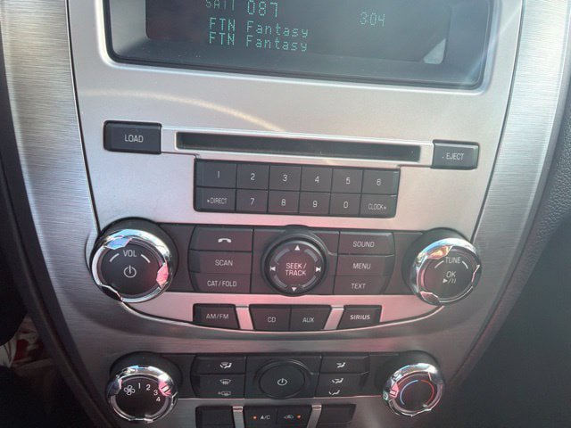 Used 2012 Ford Fusion SE FWD image 10
