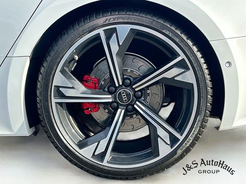 Used 2021 Audi RS 5 Sportback w/ Black Optic Carbon Package image 39