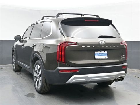 Used 2020 Kia Telluride S w/ S 8 Passenger Seating Package image 7