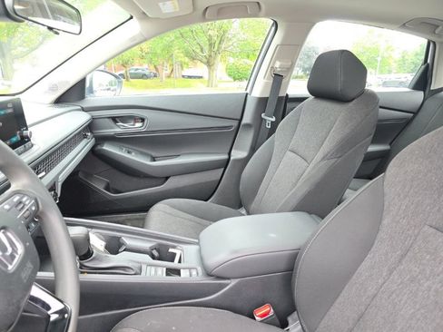 Certified 2024 Honda Accord EX image 22