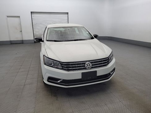 Used 2017 Volkswagen Passat 1.8T S image 14