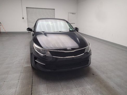 Used 2017 Kia Optima LX FWD image 14
