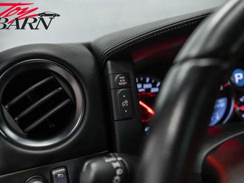 Used 2013 Nissan GT-R Black Edition image 30