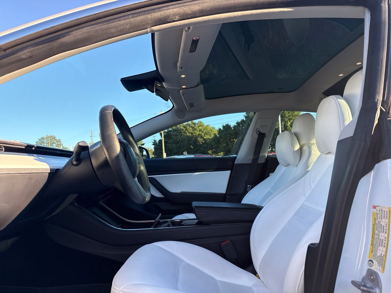 Used 2019 Tesla Model 3 Performance AWD/4WD image 6