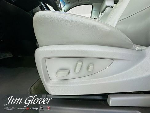 Used 2017 Chevrolet Tahoe LT image 29