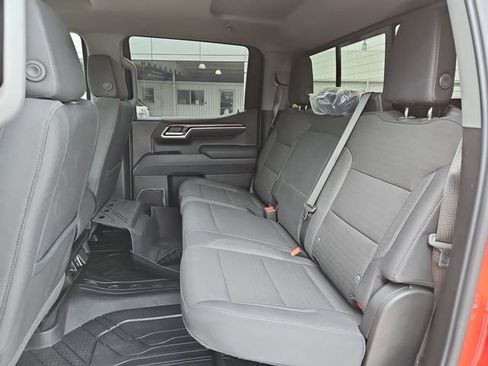 Certified 2026 Chevrolet Silverado 1500 LT w/ Texas Edition Plus image 25