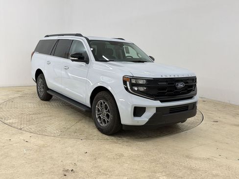 New 2026 Ford Expedition Max Active image 7