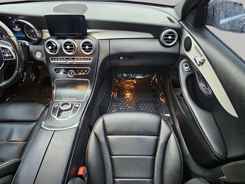 Used 2019 Mercedes-Benz C 300 C 300 image 4