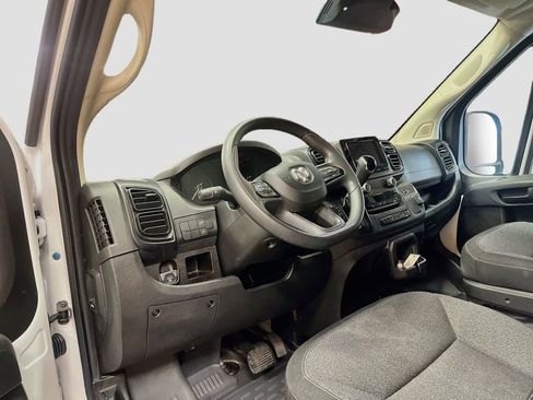 Used 2023 RAM ProMaster 3500 FWD image 9
