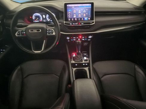 Used 2022 Jeep Compass Trailhawk w/ Trailhawk Elite Group image 12