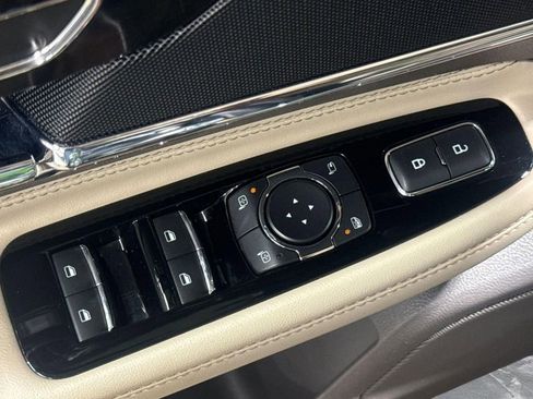 Certified 2022 Lincoln Corsair Reserve w/ Equipment Group 201A AWD/4WD image 16