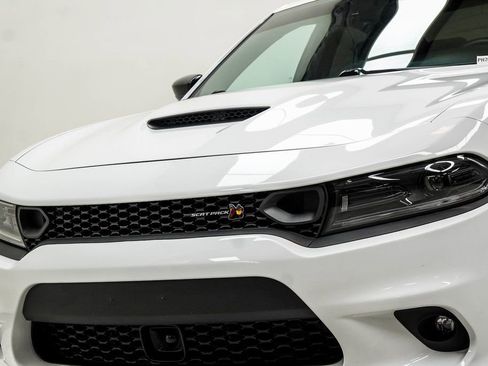 Used 2023 Dodge Charger Scat Pack w/ Plus Group image 2
