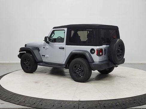 Used 2024 Jeep Wrangler Sport AWD/4WD image 5