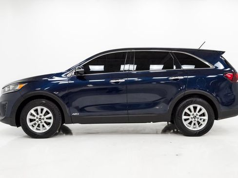 Used 2020 Kia Sorento LX AWD/4WD image 27