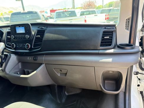 Used 2024 Ford Transit 250 Low Roof w/ Exterior Upgrade Package RWD image 8