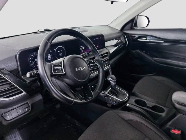 Used 2024 Kia Seltos S AWD/4WD image 22
