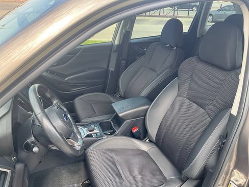 Used 2020 Subaru Forester Premium AWD/4WD image 10