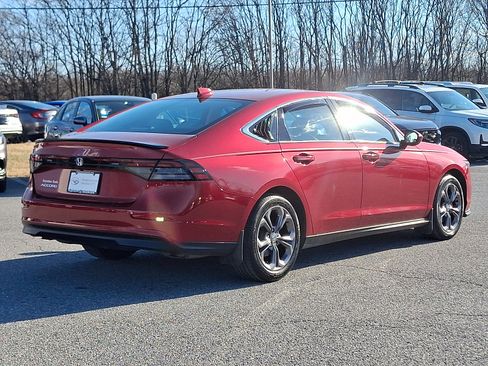 Used 2023 Honda Accord EX image 6