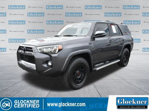 Used 2023 Toyota 4Runner SR5 Premium w/ Moonroof Package AWD/4WD image 1