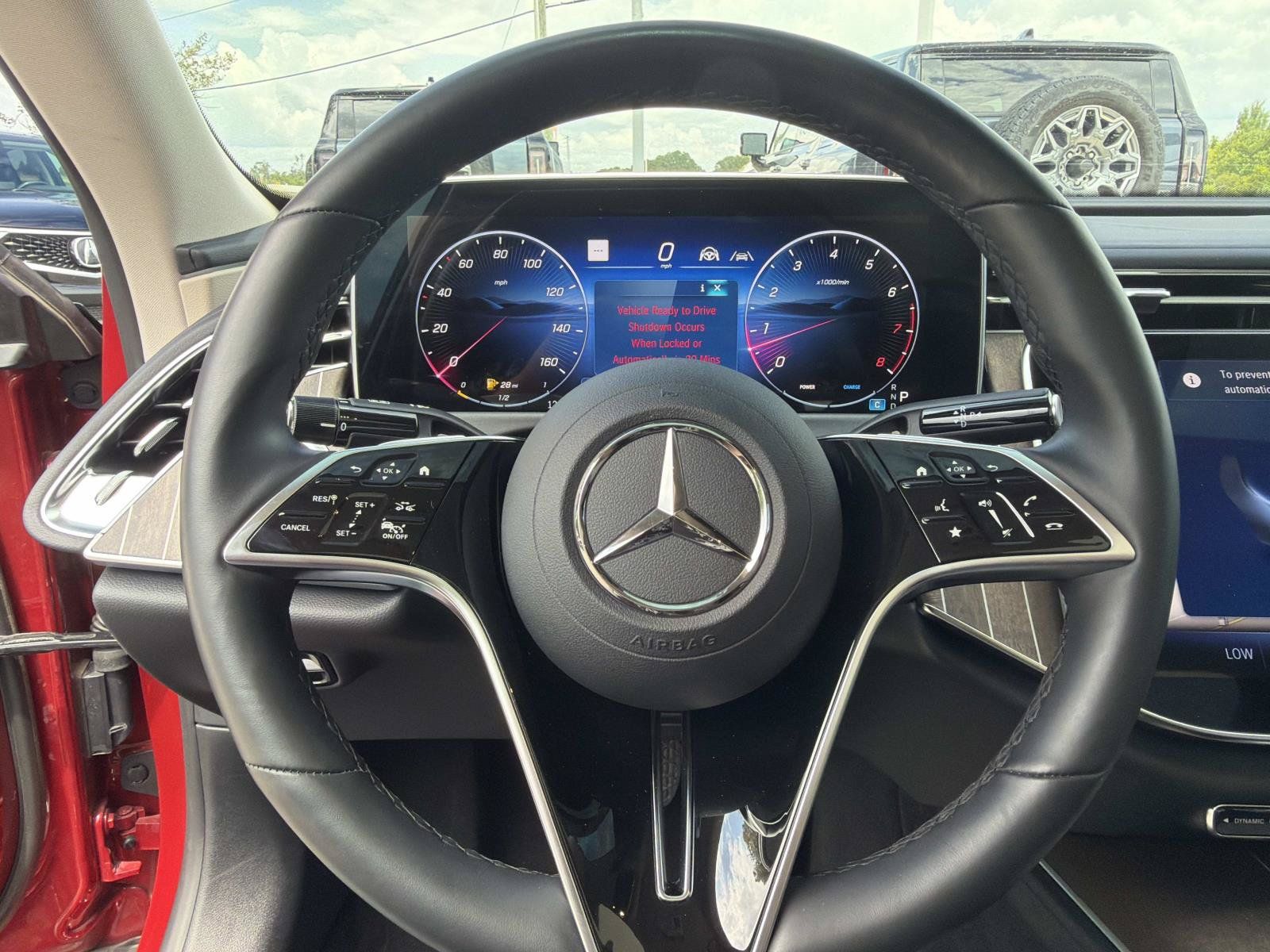 Certified 2025 Mercedes-Benz E 350 4MATIC Sedan w/ Driver Assistance Package image 28