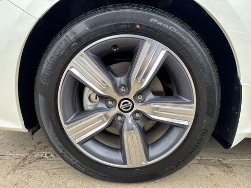Used 2022 Nissan Altima 2.5 SL FWD image 12