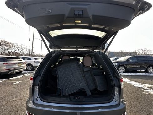 Certified 2023 Lincoln Aviator Reserve w/ Equipment Group 201A image 42