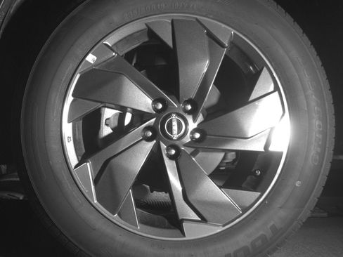 Used 2025 Nissan Rogue SV AWD/4WD image 11