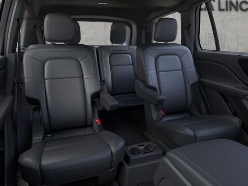 New 2025 Lincoln Aviator Reserve w/ Equipment Group 201A AWD/4WD image 11