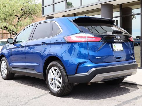 Used 2021 Ford Edge SEL w/ Cargo Accessory Package AWD/4WD image 9