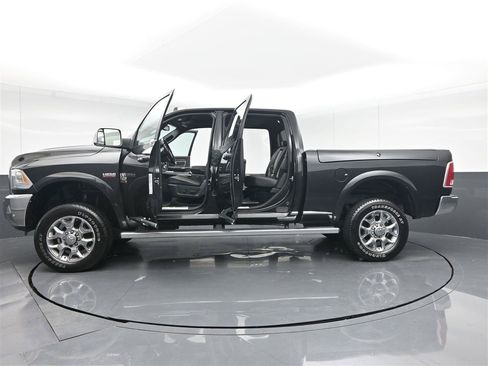 Used 2016 RAM 2500 Limited AWD/4WD image 40