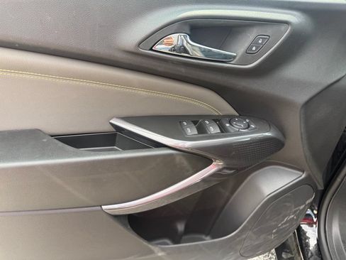 Used 2025 Chevrolet Trax ACTIV w/ Driver Confidence Package FWD image 5