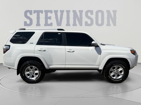 Certified 2019 Toyota 4Runner SR5 Premium AWD/4WD image 6