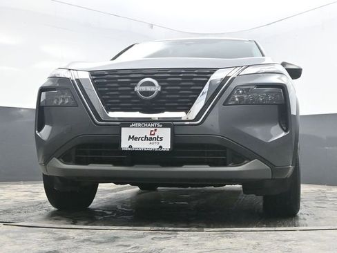 Used 2023 Nissan Rogue S image 31