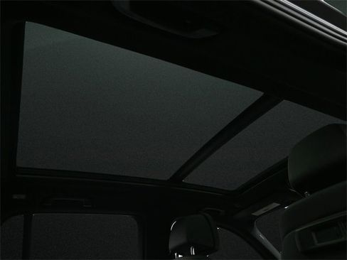 Used 2019 BMW X5 xDrive40i w/ M Sport Package image 23