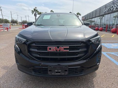 Used 2020 GMC Terrain SLE w/ Elevation Edition image 2