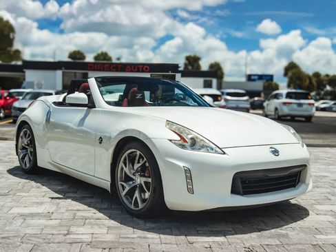 Used 2013 Nissan 370Z Touring w/ Sport Pkg RWD image 1