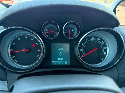 Used 2013 Buick Encore Premium image 21