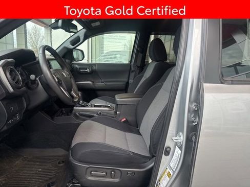 Certified 2023 Toyota Tacoma TRD Off-Road image 15