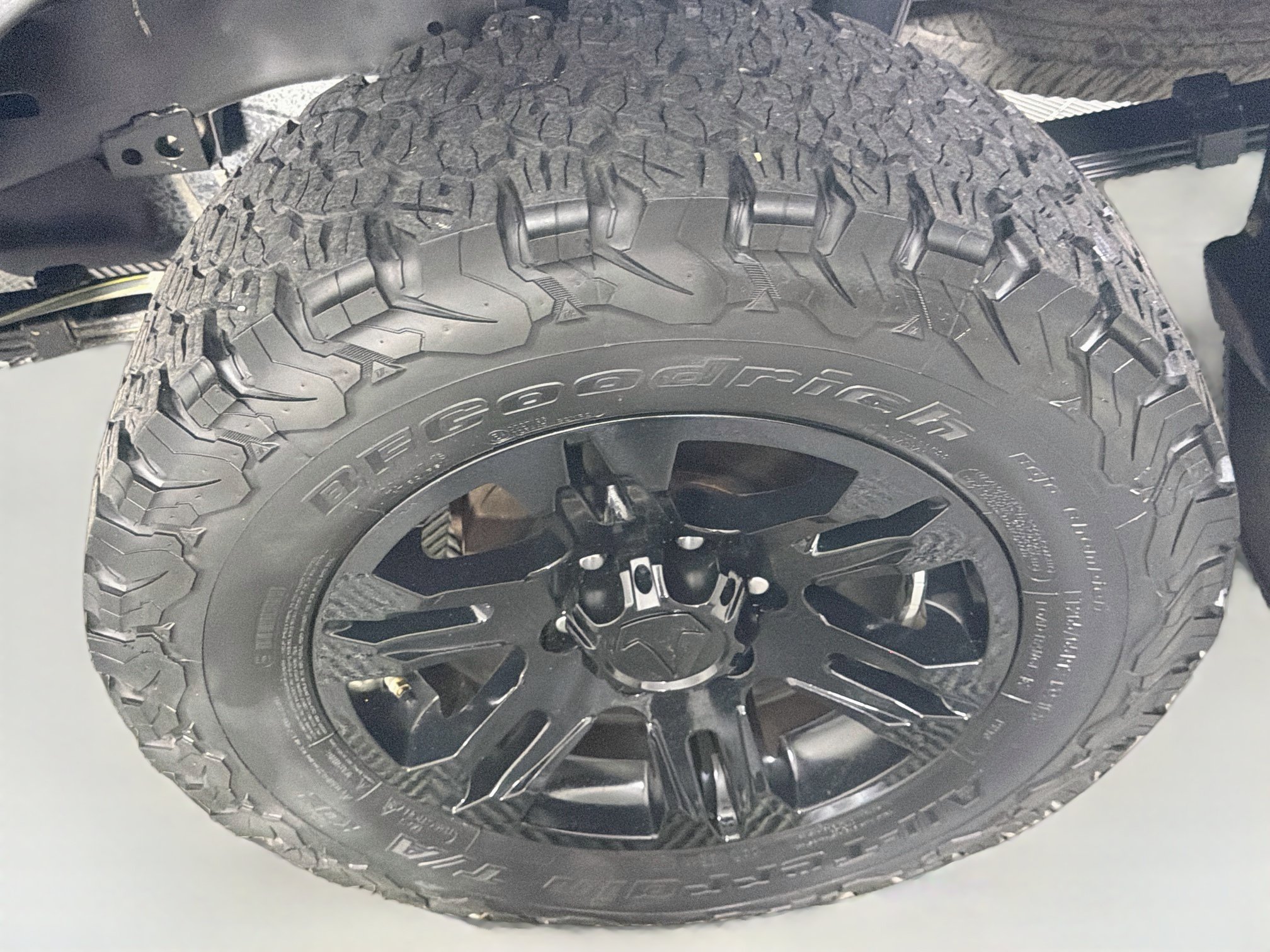 Used 2015 Toyota Tacoma PreRunner w/ SR5 Package RWD image 11