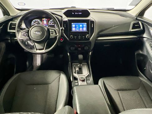 Used 2023 Subaru Forester Premium image 30