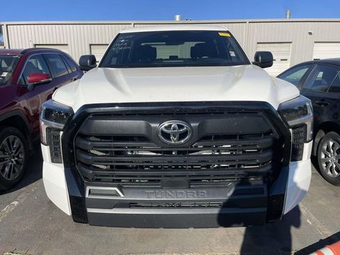Used 2025 Toyota Tundra SR AWD/4WD image 2