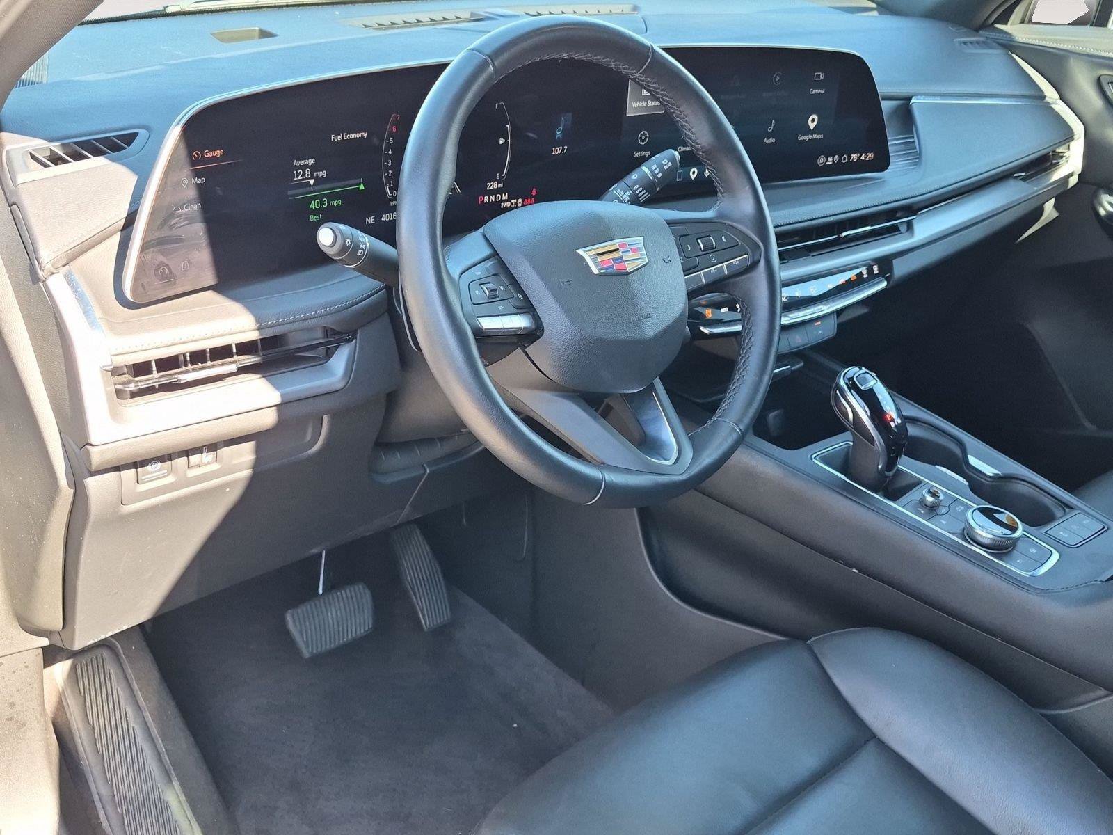 Used 2025 Cadillac XT4 Premium Luxury AWD/4WD image 32
