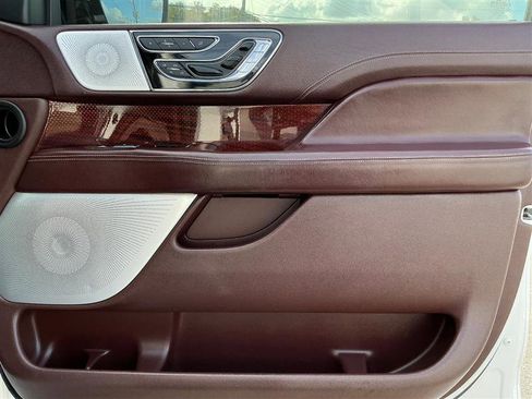 Used 2018 Lincoln Navigator Black Label w/ Cargo Package image 37