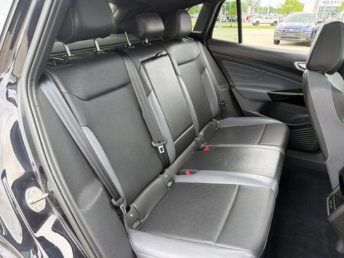 Certified 2023 Volkswagen ID.4 S RWD image 24