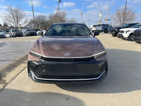 New 2026 Toyota Crown Limited image 8