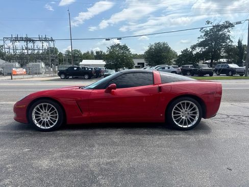 Used 2008 Chevrolet Corvette Coupe w/ Preferred Equipment Group RWD image 4