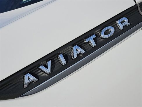 New 2026 Lincoln Aviator 2WD image 11